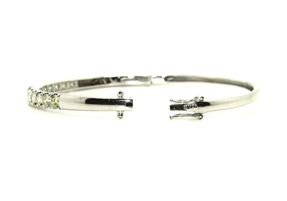 3.00CT Diamond Bangle/ Item code :BNG4