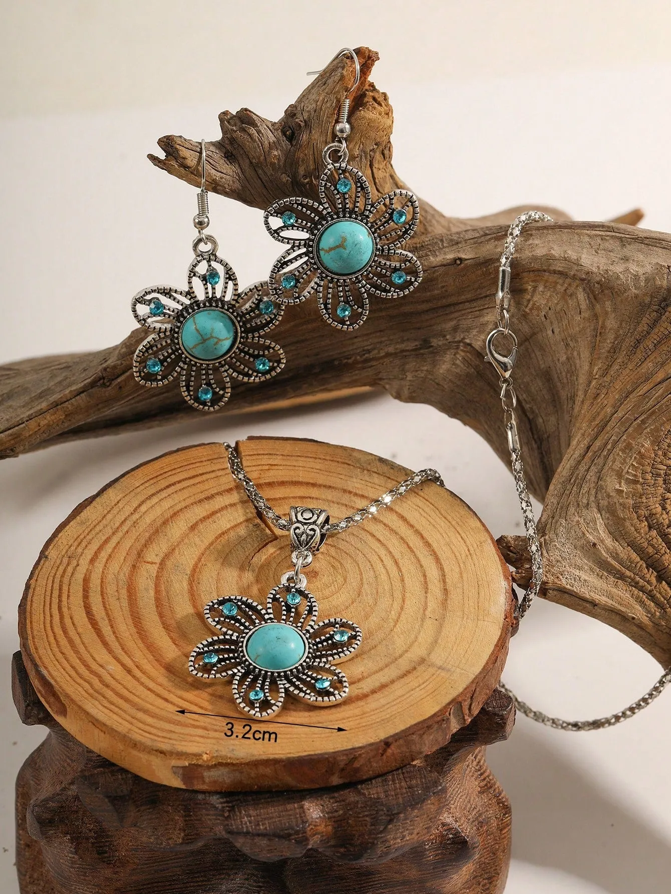 3pcs/set Bohemian Howlite Turquoise Decor Hollow Out Flower Charm Jewelry Set