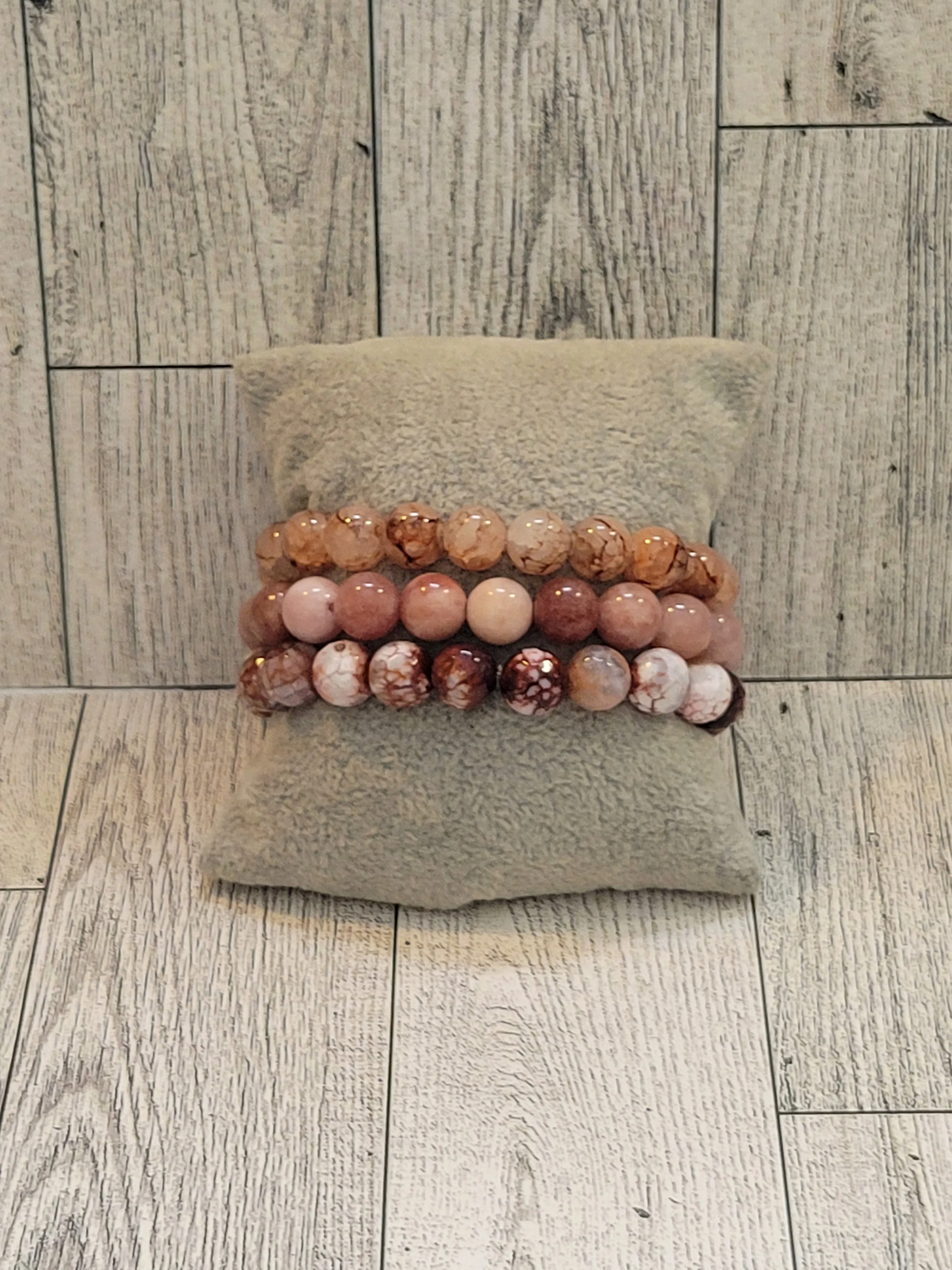 Comfy Cozy - Beaded Bracelet Set