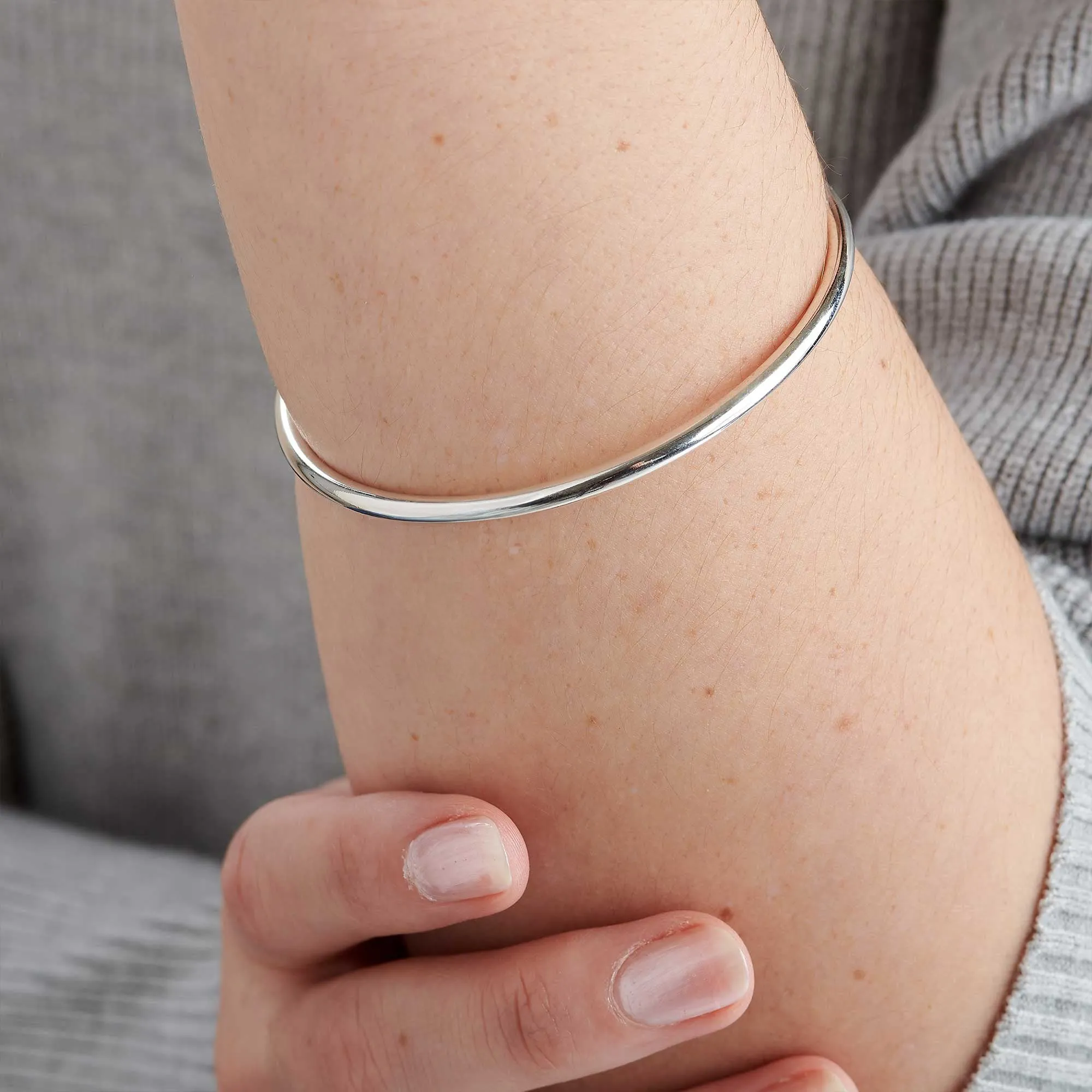 Recycled Solid Silver Bangle - 3mm Round Wire